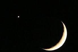 金星伴月
